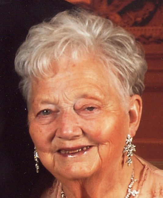 Obituary of Betty L Manion