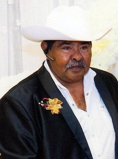 Obituary of Carlos Martinez