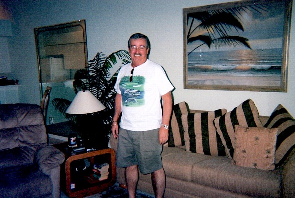 Obituary of Wayne L Helm