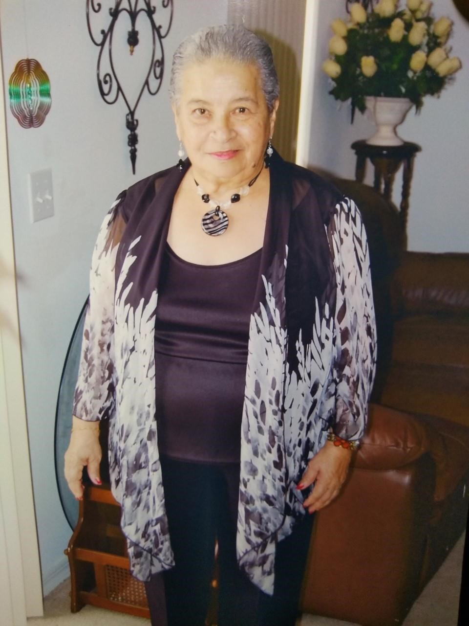 Obituary of Paula Santiago