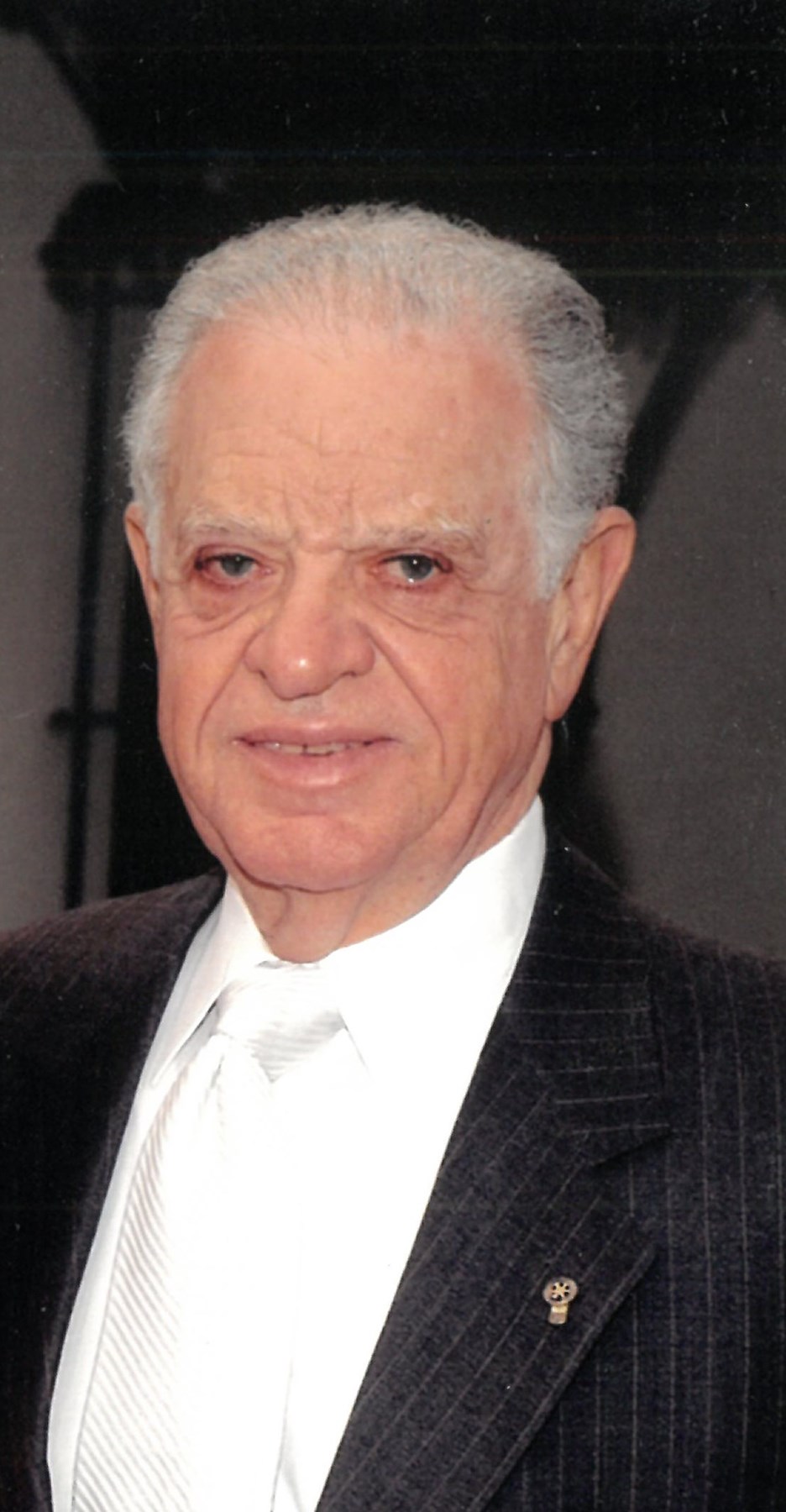 Obituary of Mr. Arthur L. Riklin