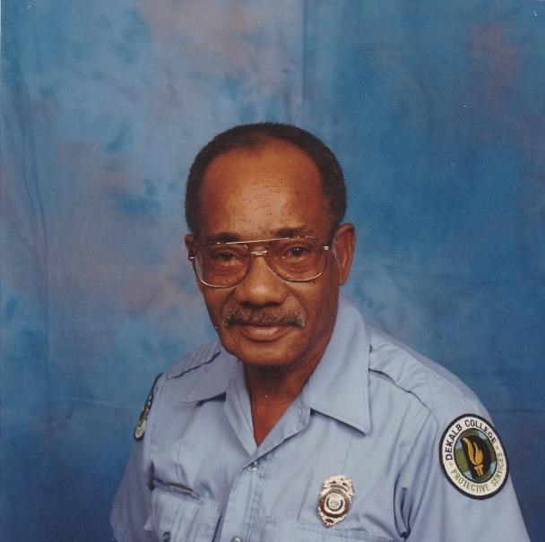 Obituary of Voygie L. Holloway