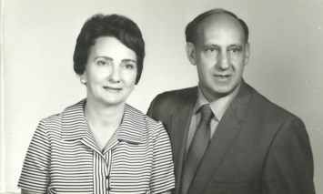 Obituary of Dora Dorothy & Ernest Jacob Bauer