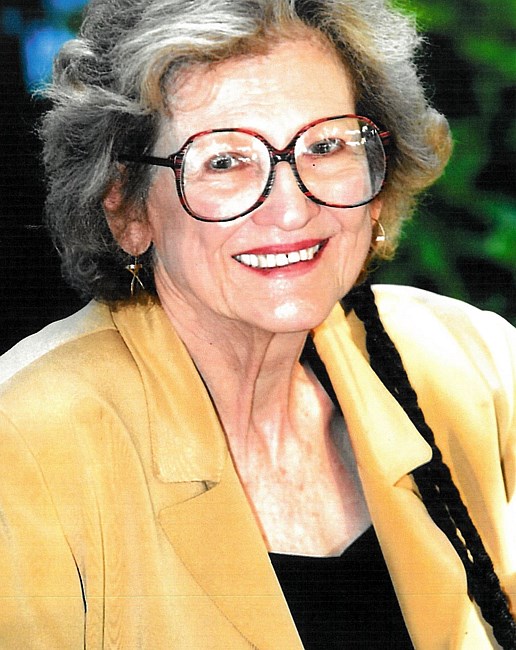 Obituary of Evelyn P Yovich