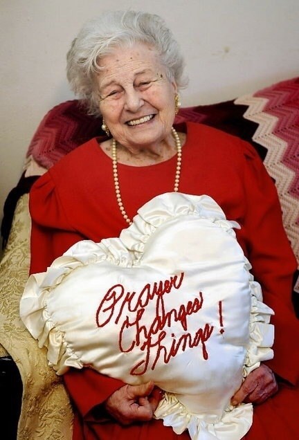 Obituary of Dr. Maree M. Blackwell