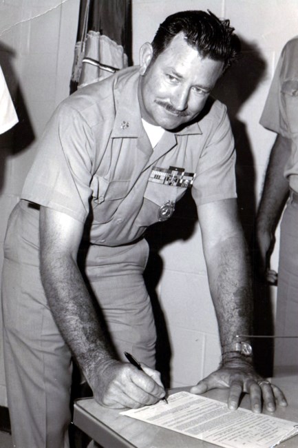 Obituary of Charles "Chuck" Elbert Williams