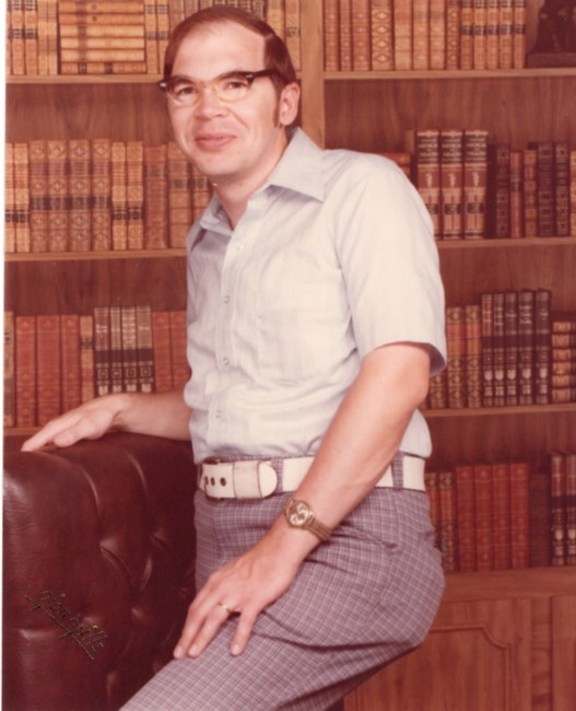 Obituary of Robert Wallace Smith