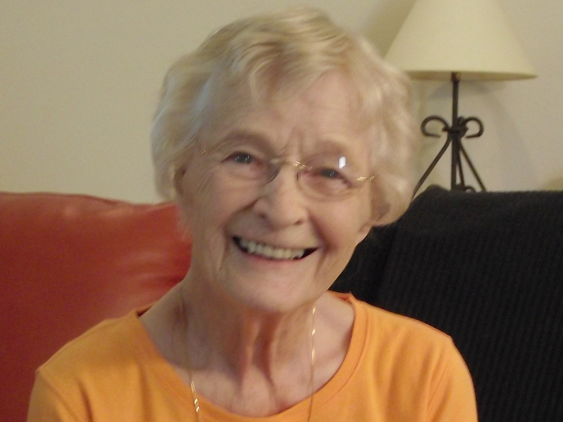 Obituary of Lois J. Thompson
