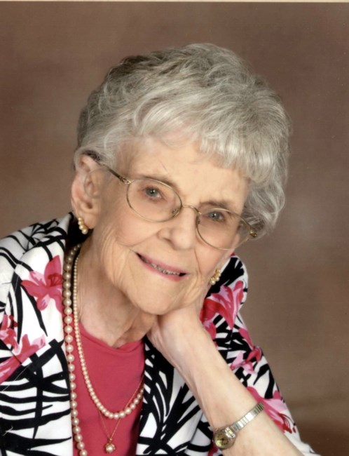 Obituary of Mary Frances Holcomb