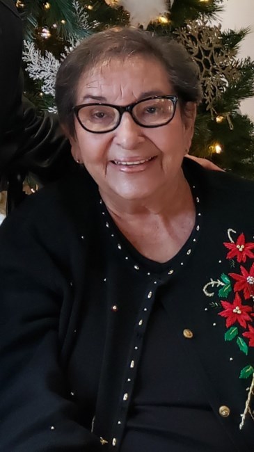 Obituary of Maria Gloria Trevino