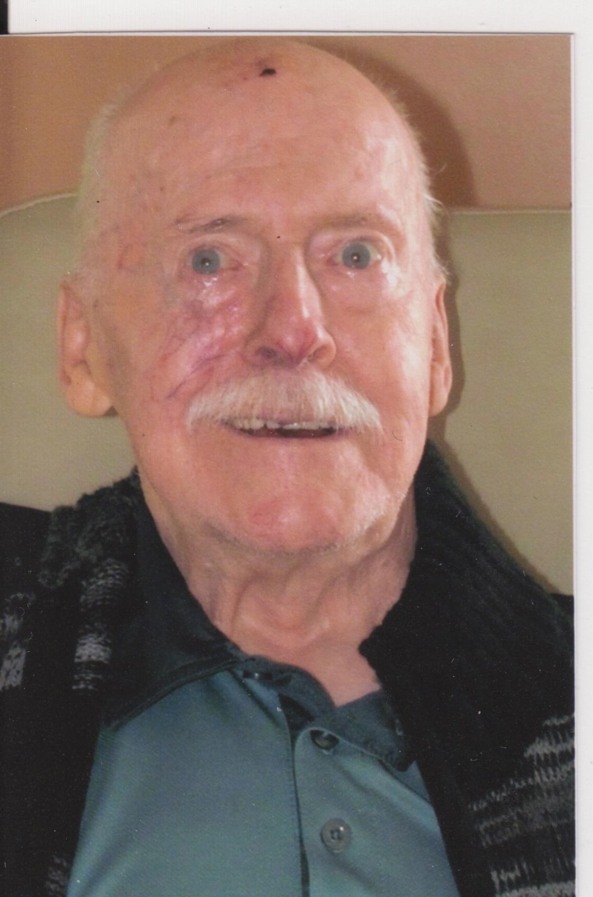 Obituary of Roger Favreau