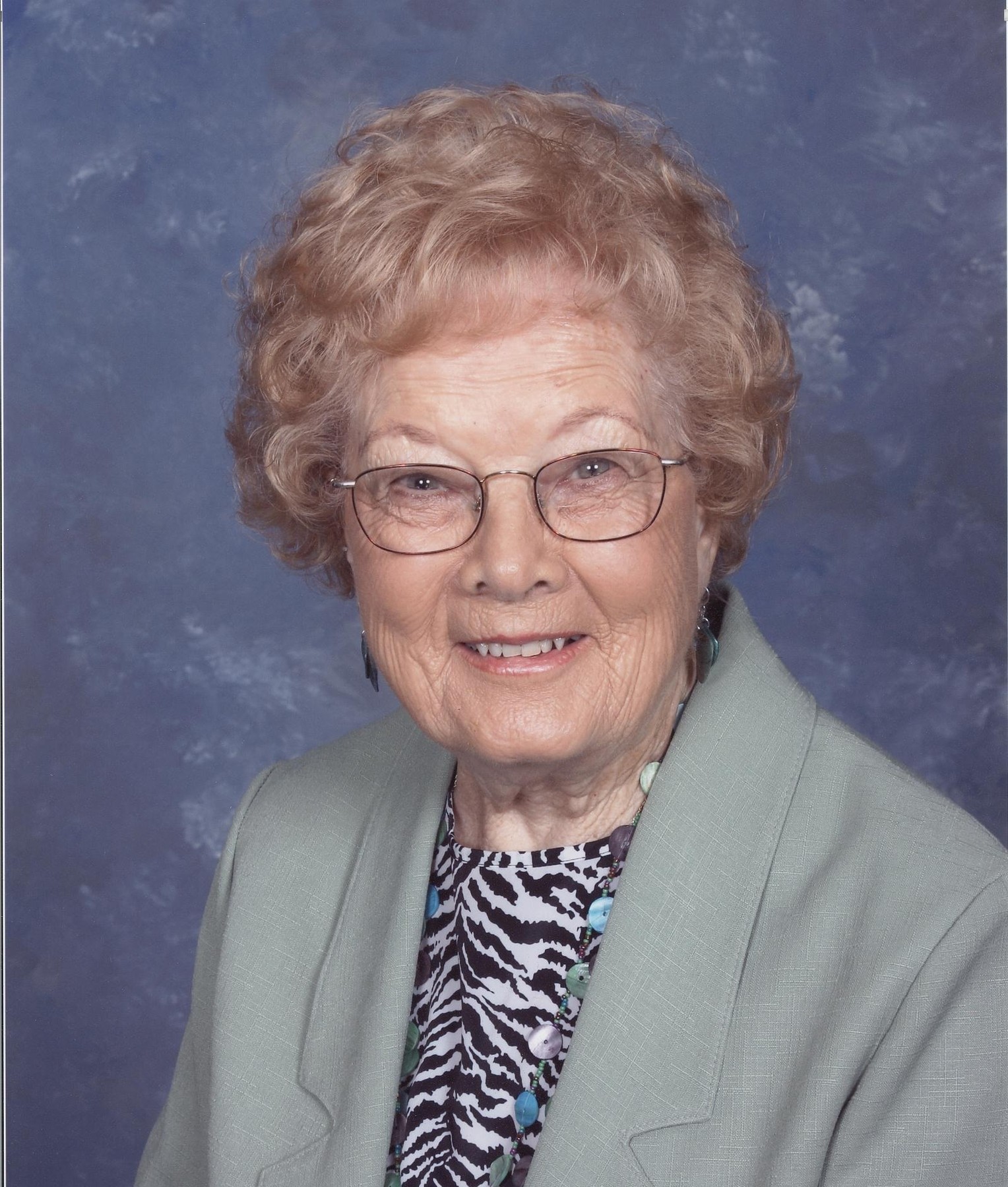 Juanita Howard Obituary - Knoxville, TN