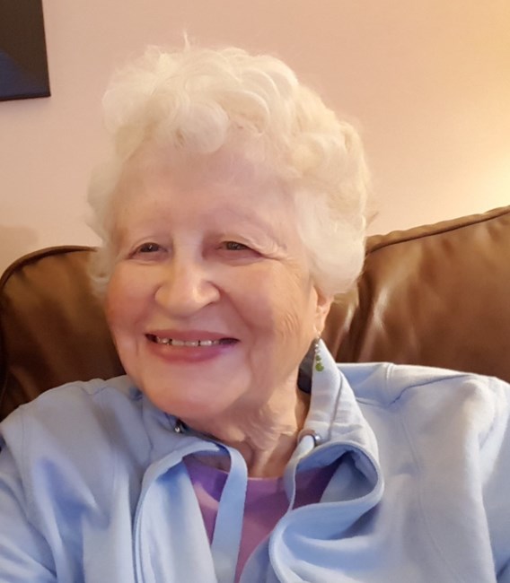 Obituary of Elizabeth "Beth" Marshall