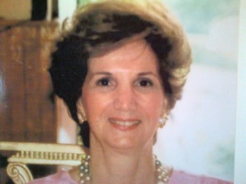 Obituary of Helen J Como