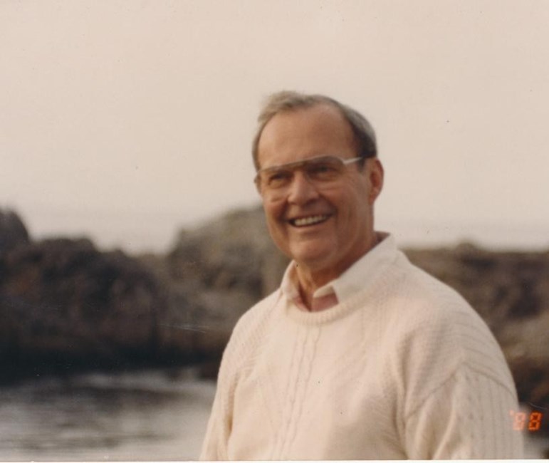 Obituary of Robert D. Hutton