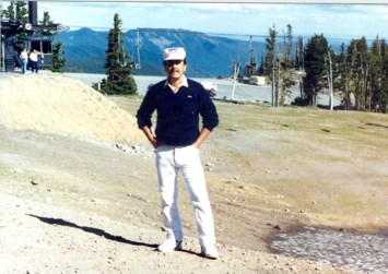 Obituary of Carlos Fernandez Paras