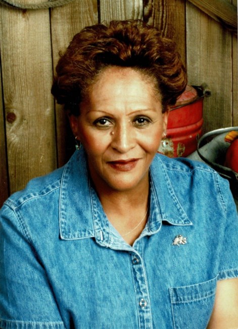 Obituary of Maria Lucila Tapia