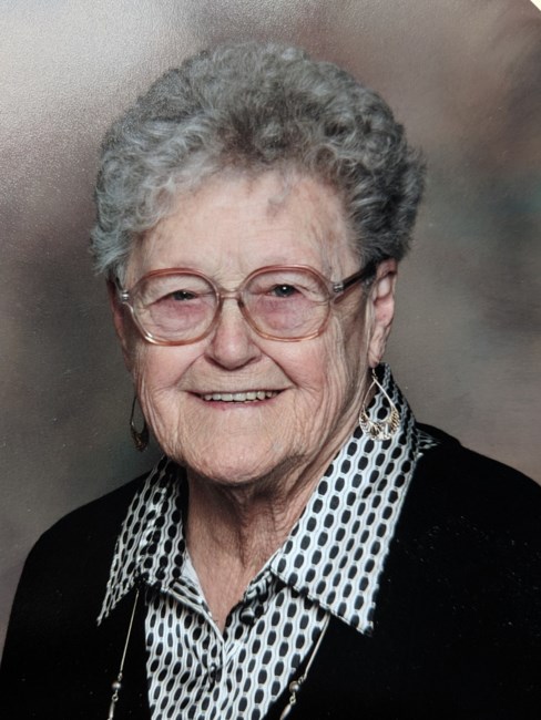 Obituary of Alice Jean Kamphuis