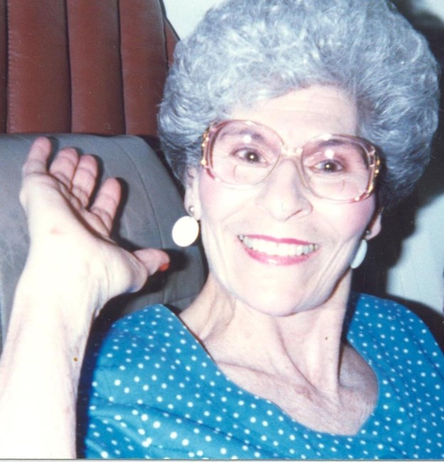 Obituary of Helen L Sneed