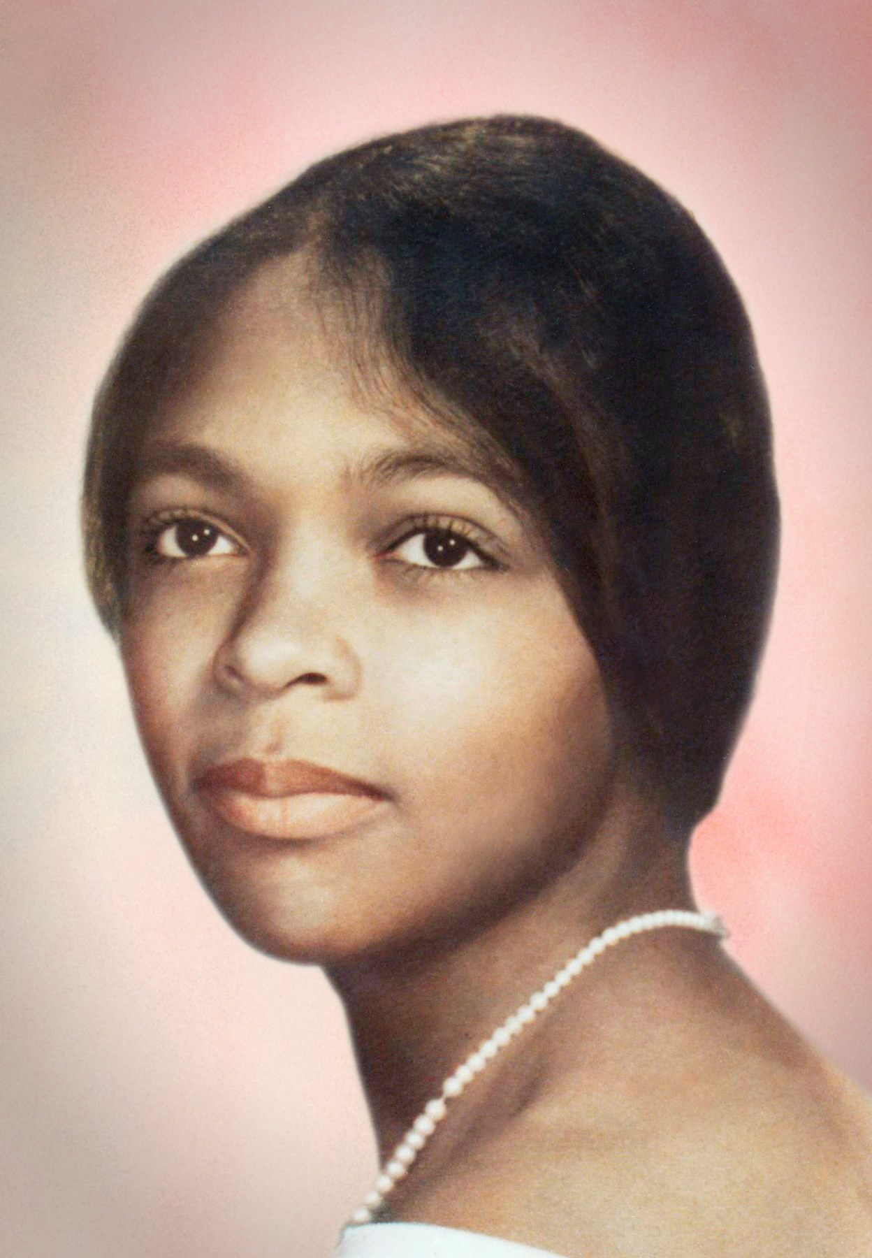 Obituary of Valerie T Lawrence