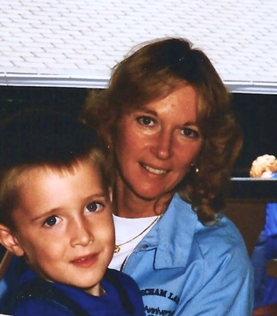 Obituario de Jeanine Margaret Lavin