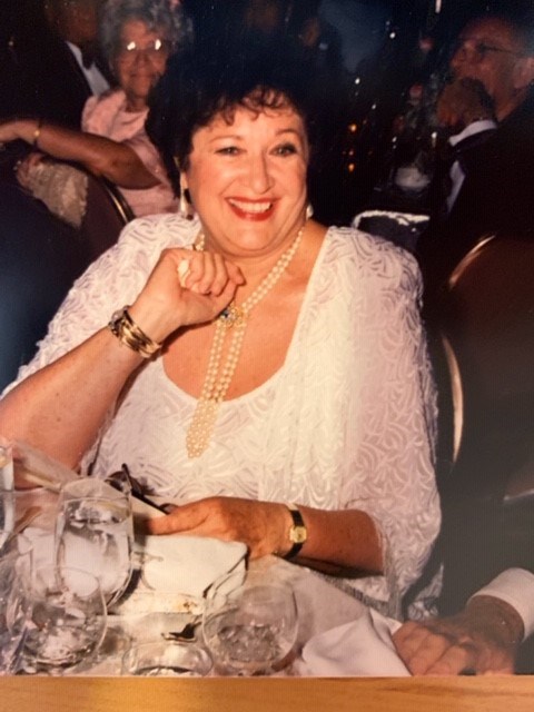 Obituary of Muriel Roston