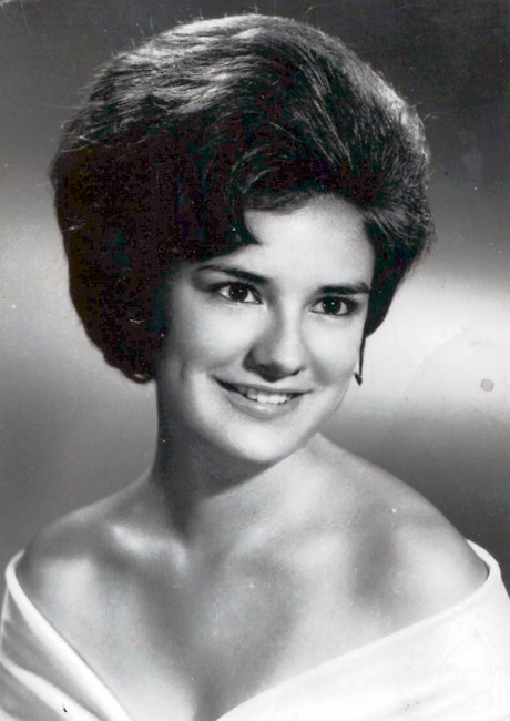 Obituary of Julie Cabrales