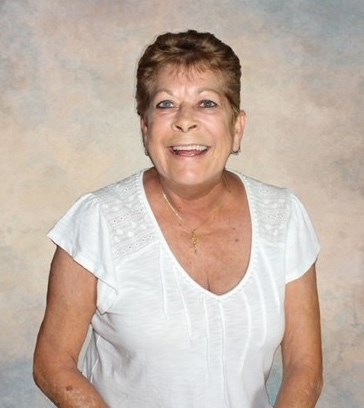 Obituary of Mary Beth Akers
