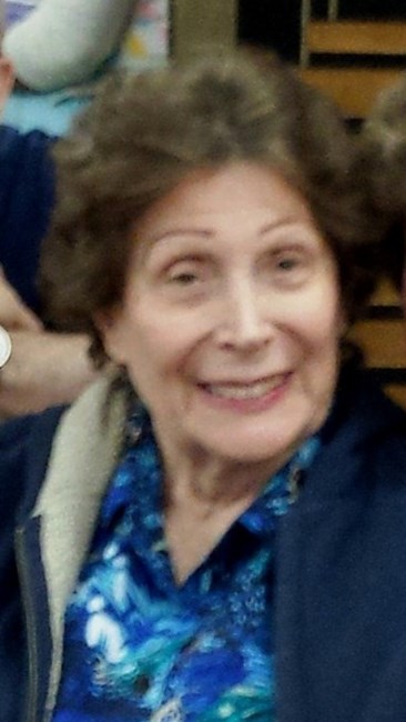 Obituary of Suzanne Shochet