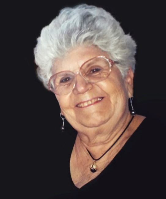 Obituario de Alice B. Palomino