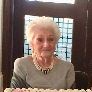 Obituary of Lillian Gordon