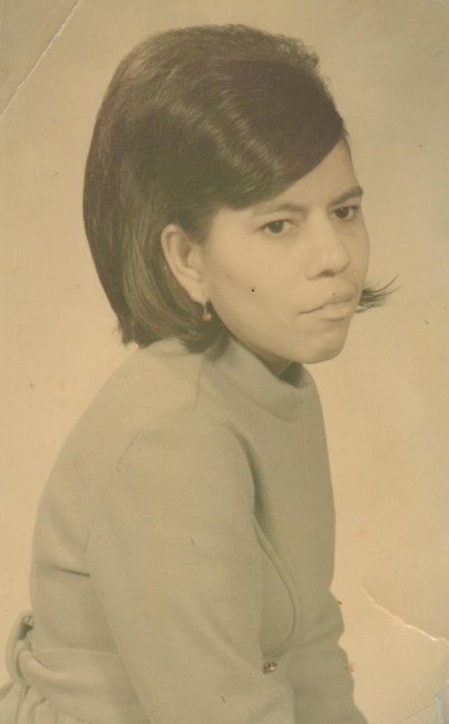 Obituary of Maria R. Saldaña