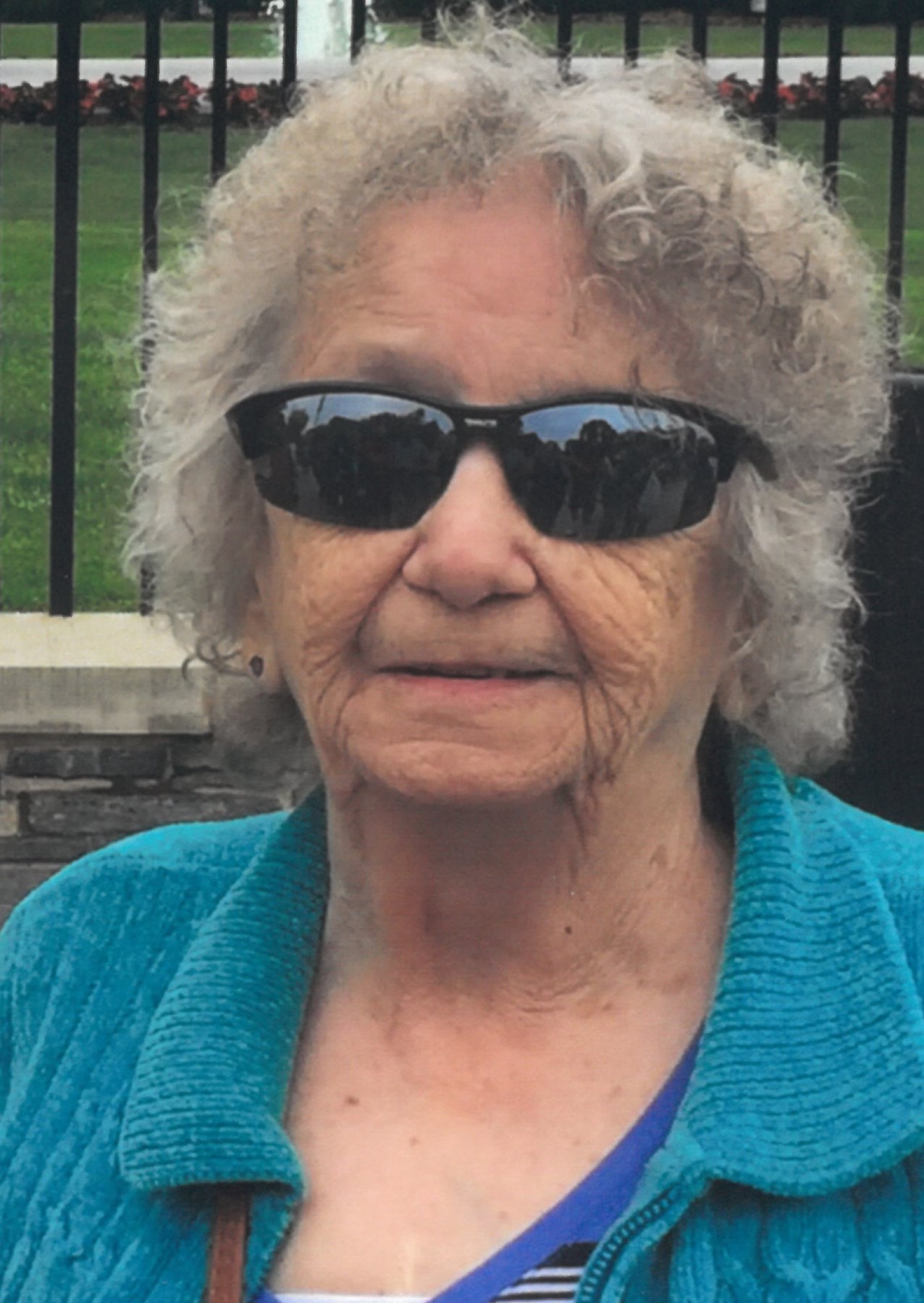 Obituary of Pauline Mae Thomas