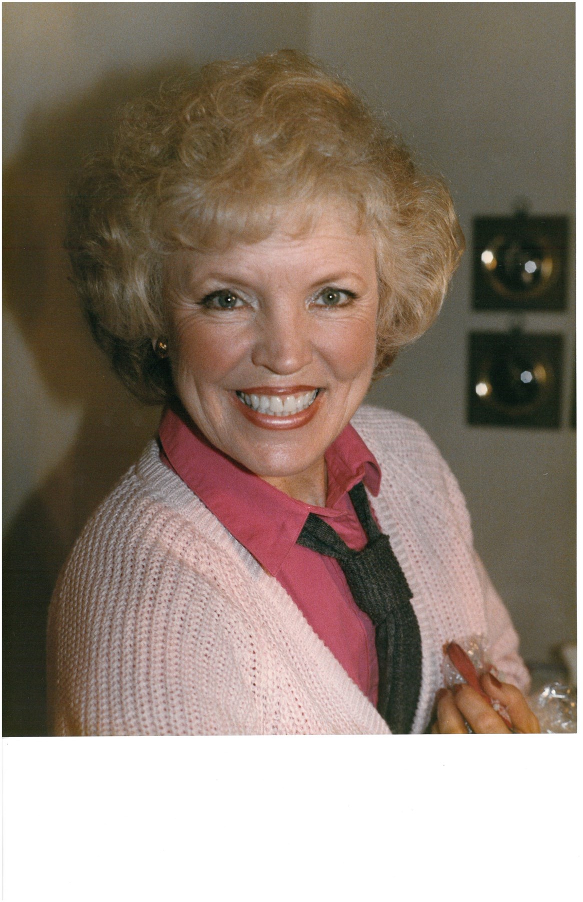 Obituary of May Frances Samara