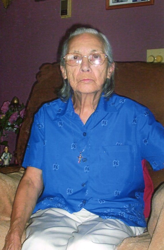 Obituary of Leonor Arenas