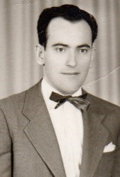 Obituary of Zacharias Papadakis