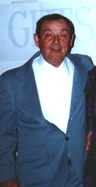 Obituario de Charles J. Ferrario