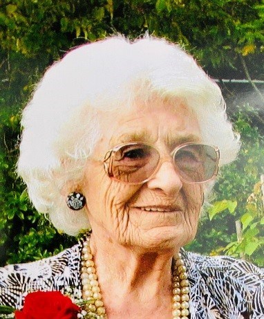 Obituario de Shirley Irene Livingston