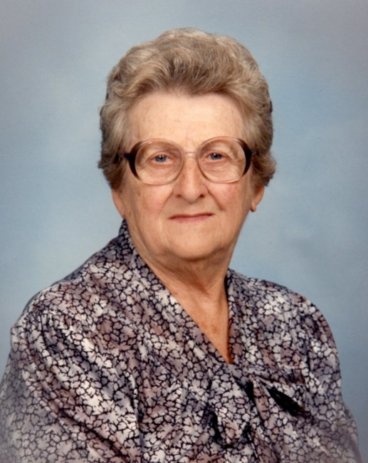 Obituary of Helen Louise Hoffmann
