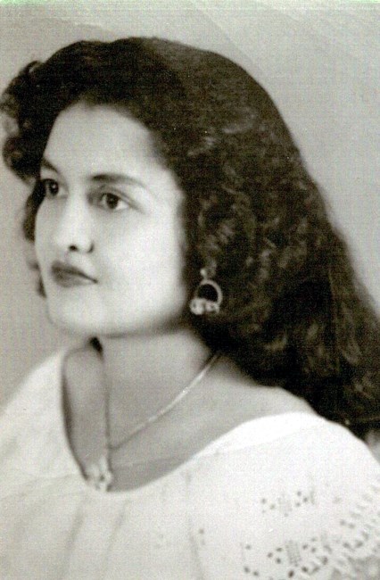 Obituary of Aurora Campos