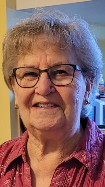 Obituary of Evelyn M. Gray