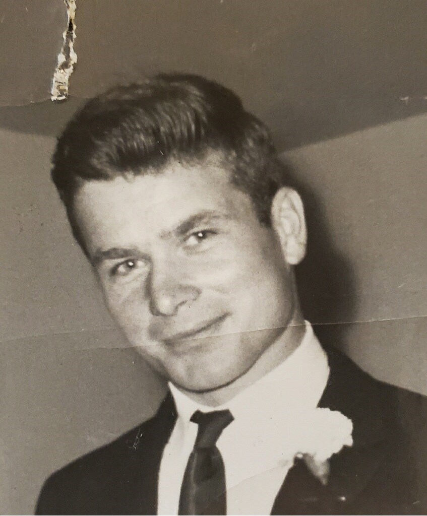 Obituary of Lloyd Dennis Back