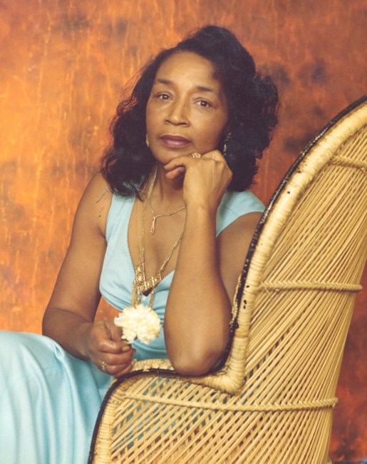 Obituary of Gladys Russell