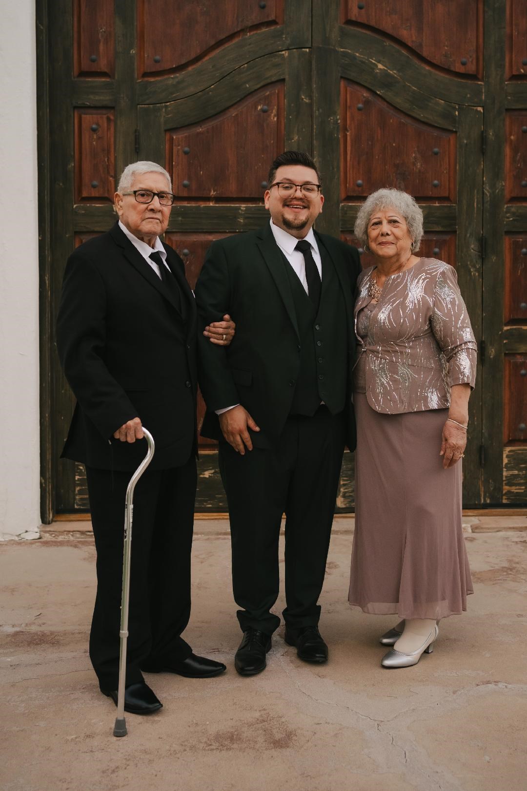 Obituary of Genaro Flores