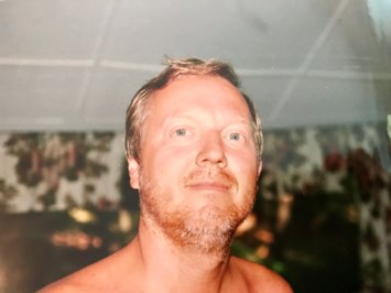 Obituary of Dean Leon Marx