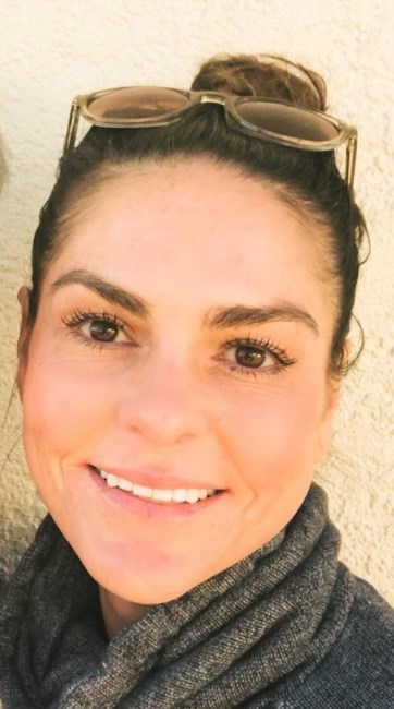 Obituary of Lindsey Kathleen Sinclare