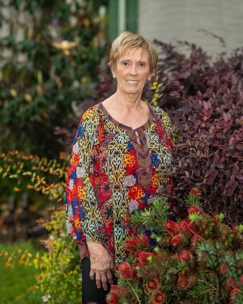 Avis de décès de Mildred "Mickey" Elizabeth Henry