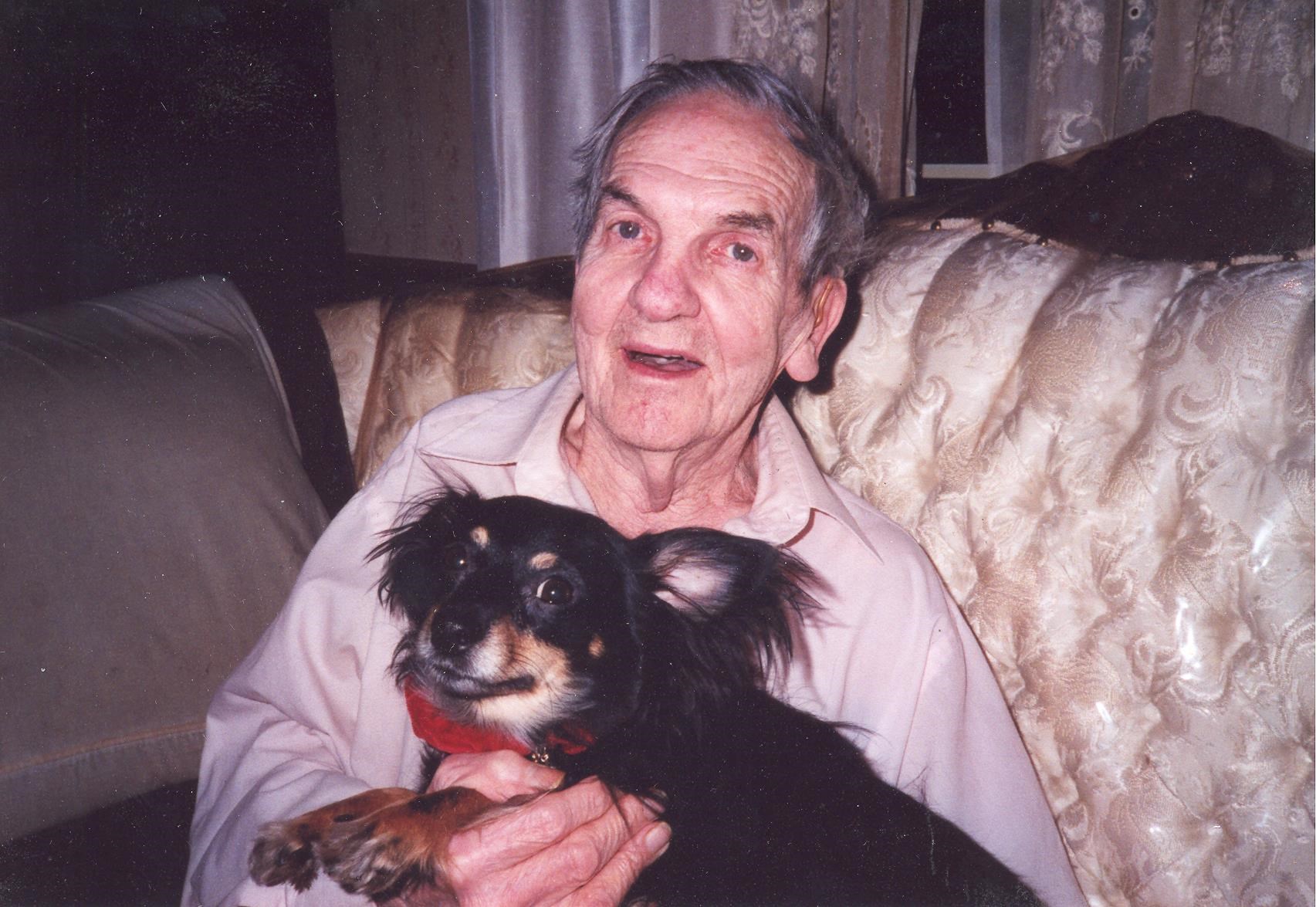 Obituary of Howard J. Field Jr.