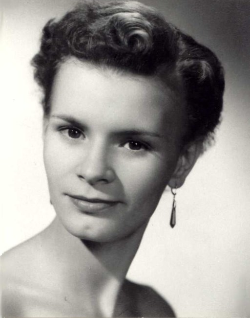 Peggy Williams [Profiles] • Instagram, Twitter, TikTok Foller