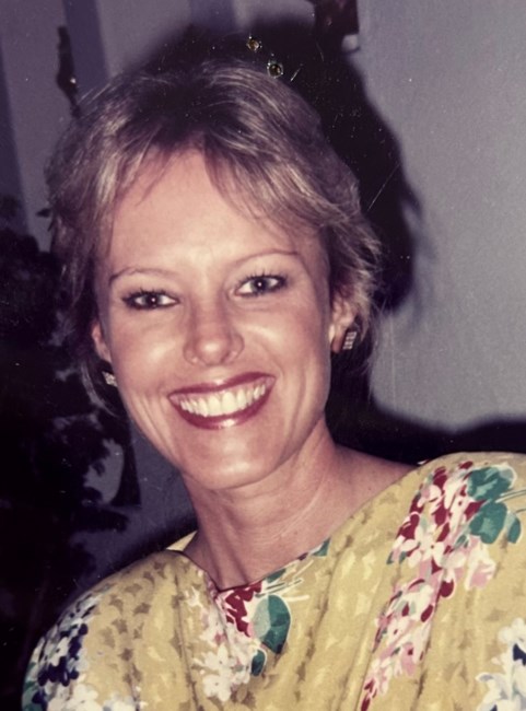 Obituario de Carol Lee Hightower